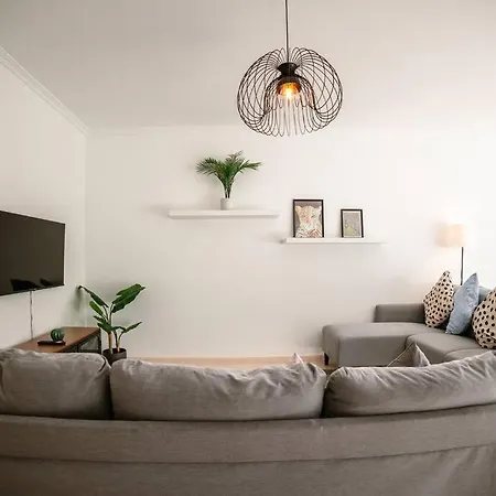 Casa Bella Lalin- 4 Double Bedroom Galician Country Home! * Pontevedra