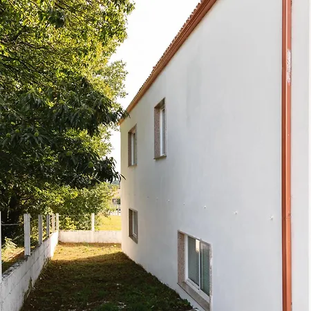 Casa Bella Lalin- 4 Double Bedroom Galician Country Home! * Lalin